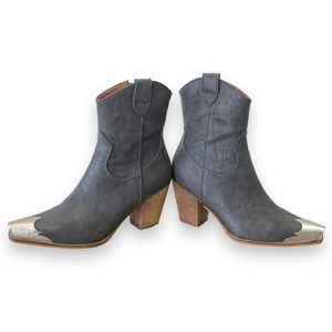 Dakota Western Ankle Boot BEAST FASHION Dakota Western Ankle Boot 8.5